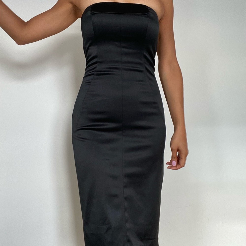 EXPRESS Black Satin Strapless Pencil Dress, Size 4